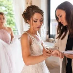 Comment gérer le timing d'une journée de mariage sans stress ? timing-journee-mariage-1790665561104